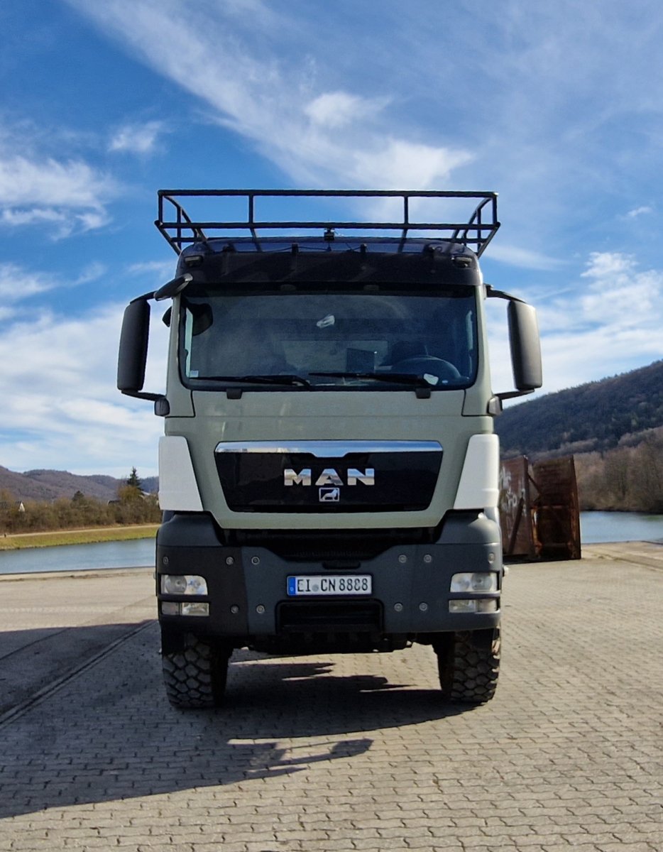 Schone Man 4x4 Gebraucht Ebenbild